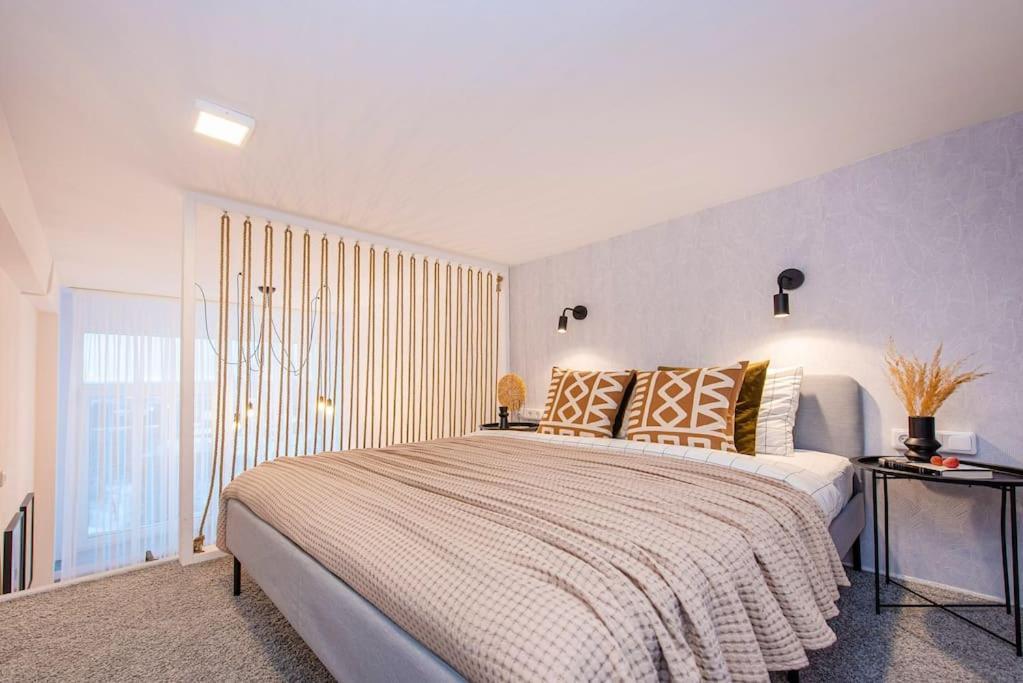 Sigma Skyline Loft In Vilnius